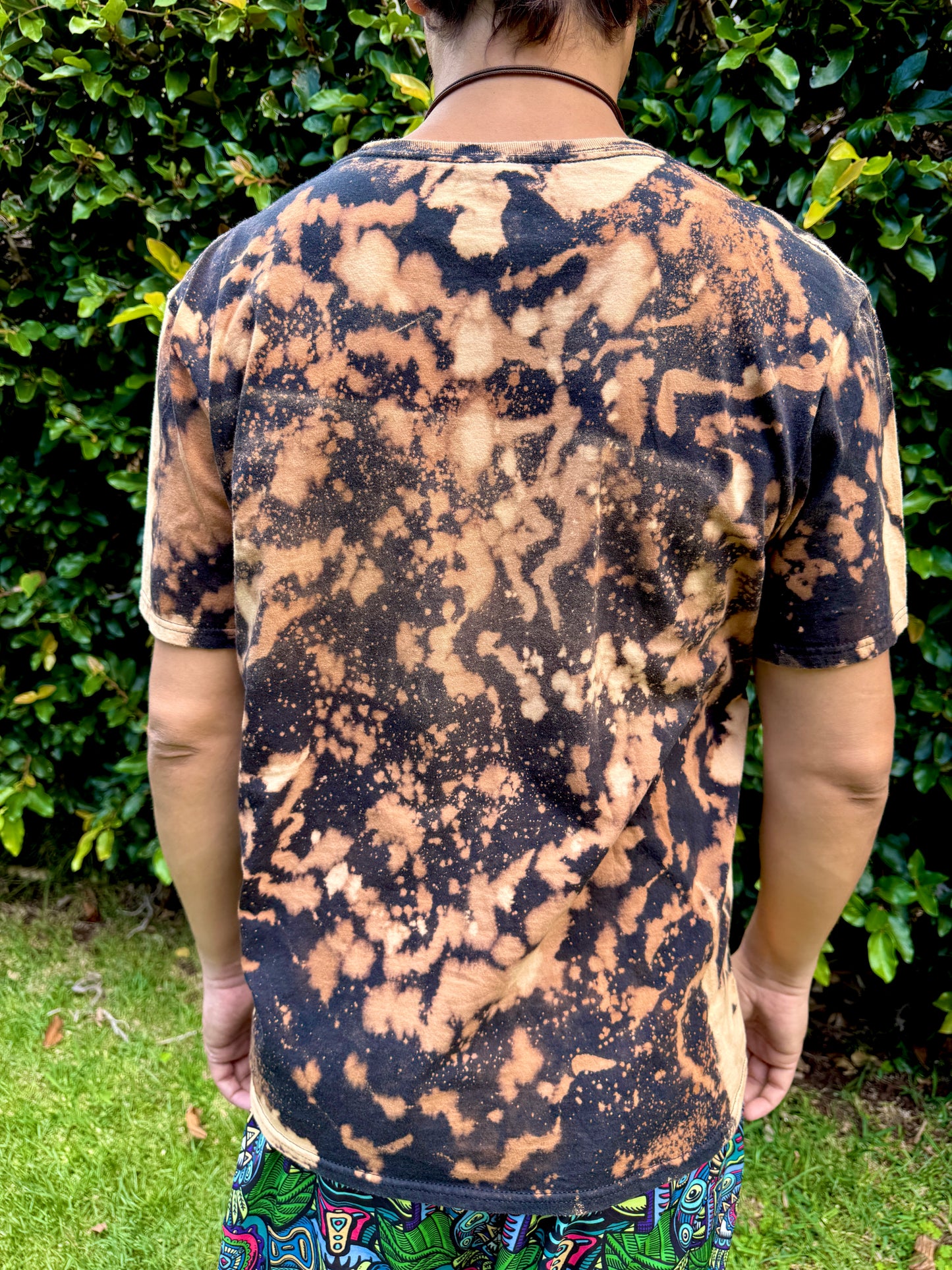 Beyond Wonderland Simulation Bleach Dye T-Shirt (Large)